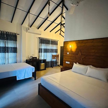 Shine Wave Turtle Beach Tangalle Bagian luar foto