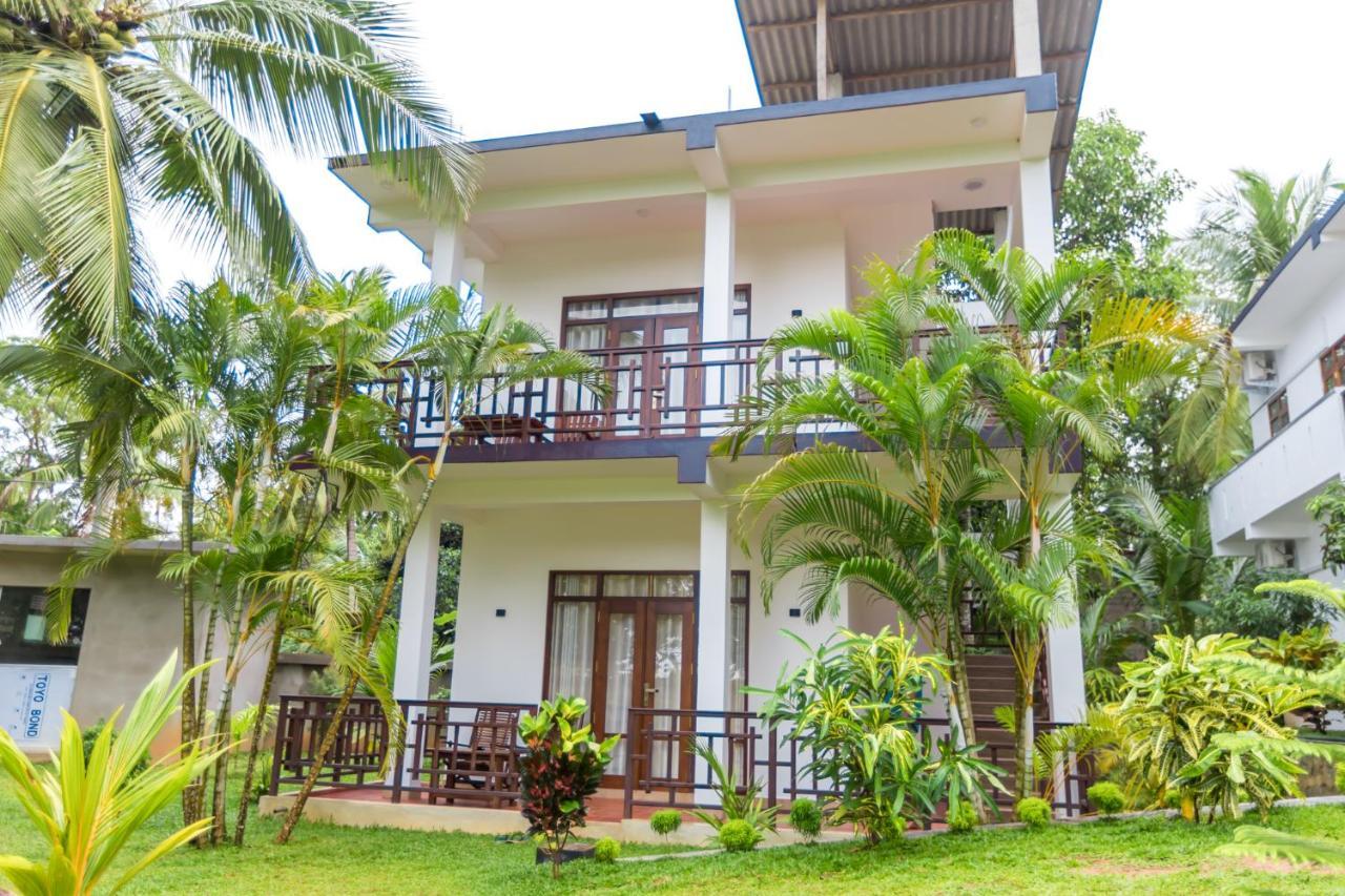 Shine Wave Turtle Beach Tangalle Bagian luar foto