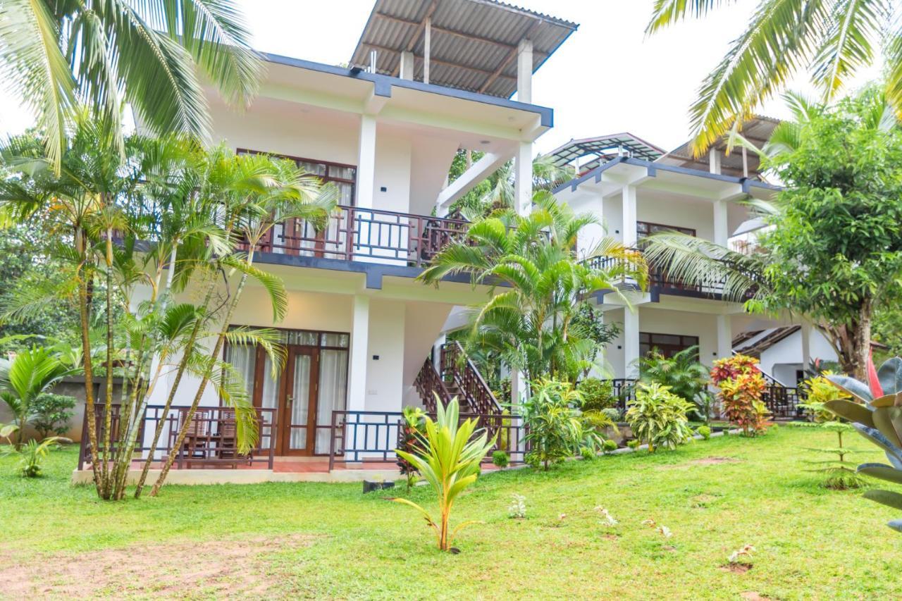 Shine Wave Turtle Beach Tangalle Bagian luar foto