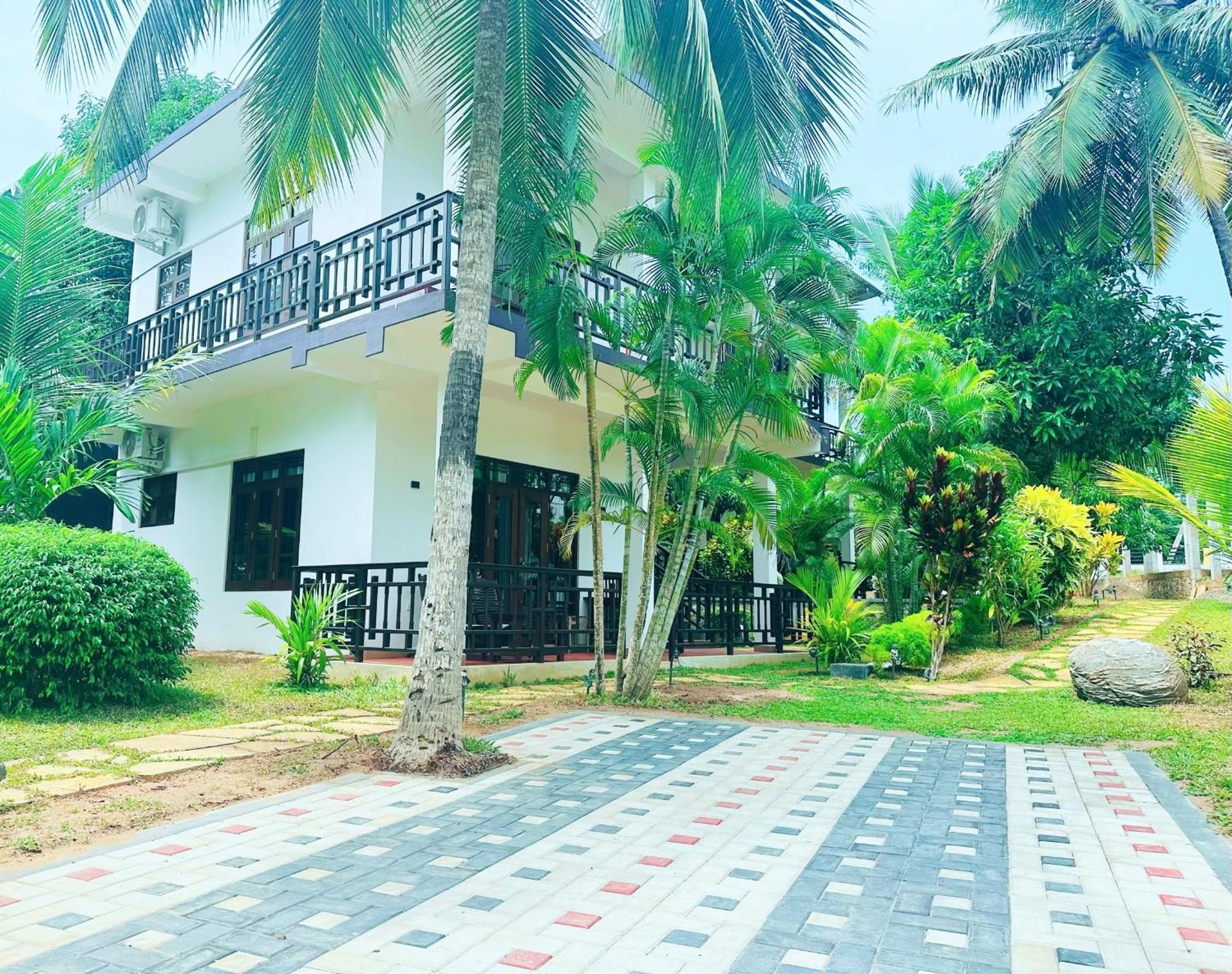 Shine Wave Turtle Beach Tangalle Bagian luar foto